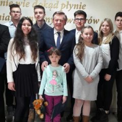 Prezydent Dąbrowy Górniczej Pan Zbigniew Podraza nagrodził wolontariuszy WOŚP