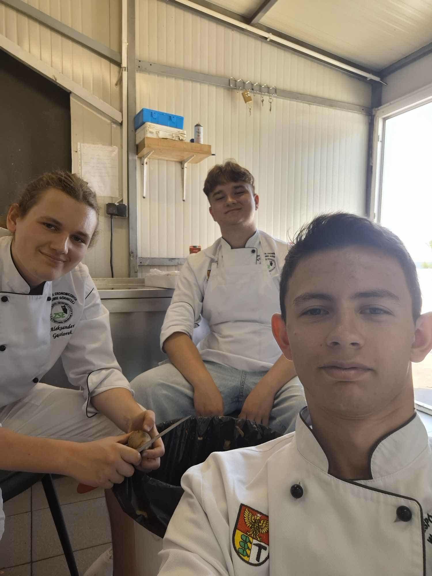 499238095_122139914900747927_8480685458590888878_n