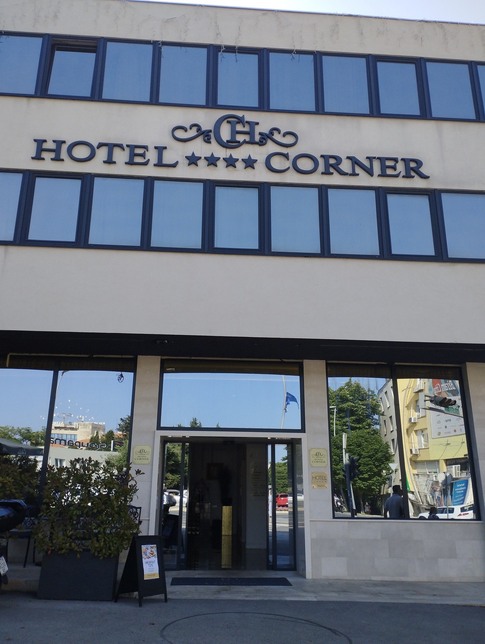 508414013_122139840428747927_3598758503115624093_n