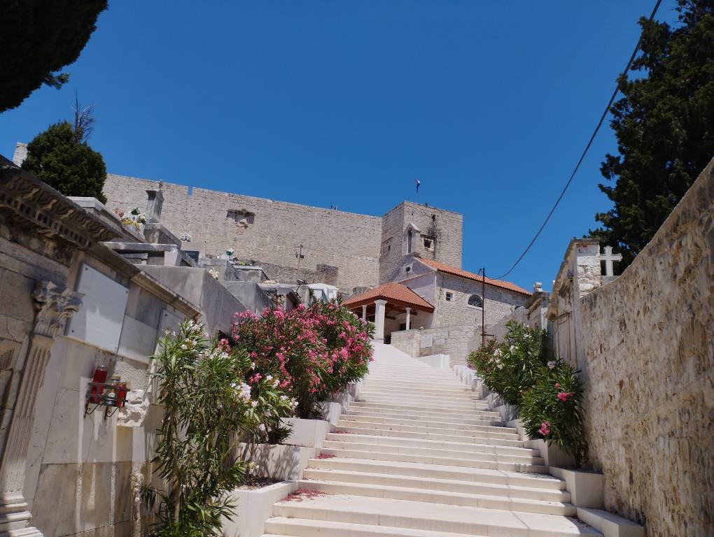 510042398_122139836720747927_2841896918470377801_n