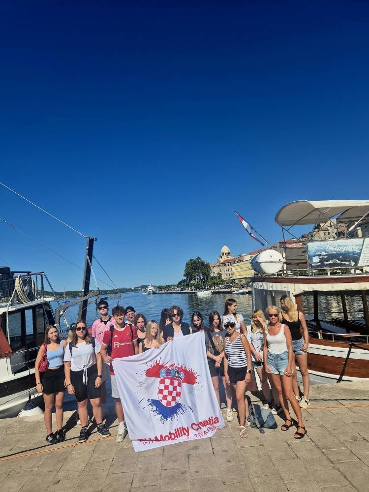 514366016_122157382916747927_4571279848444682118_n