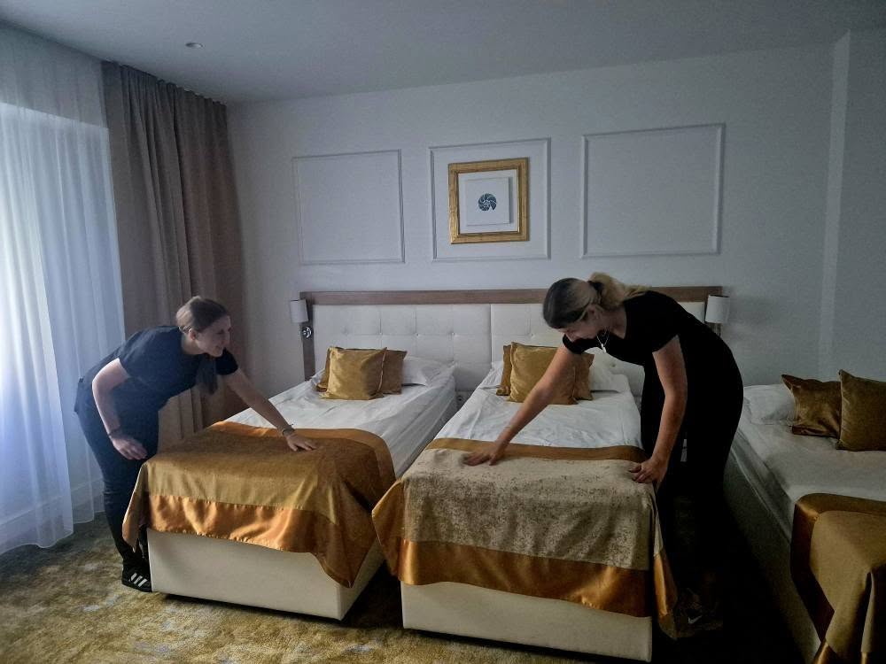 547149736_1321639996422853_5750132861700236903_n