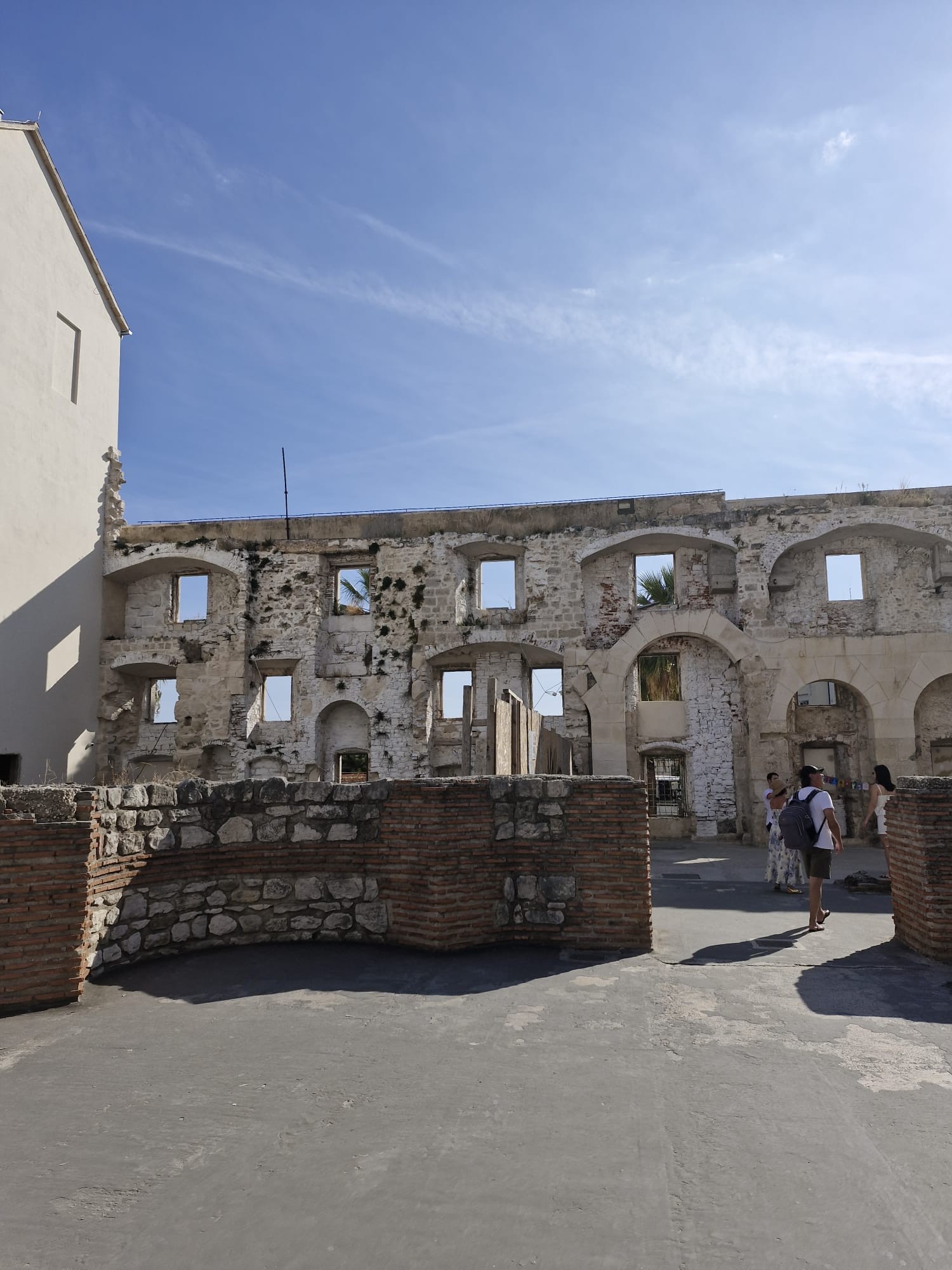 550257100_122156691398747927_6521294023921713269_n