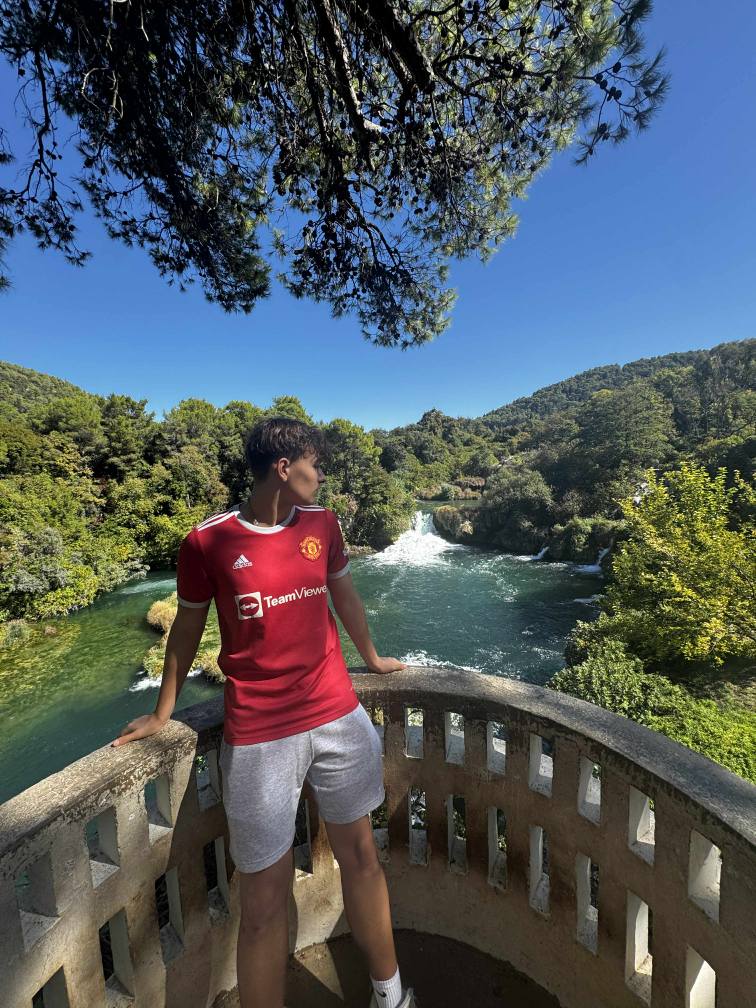 550259013_122157384392747927_2940089730346976_n