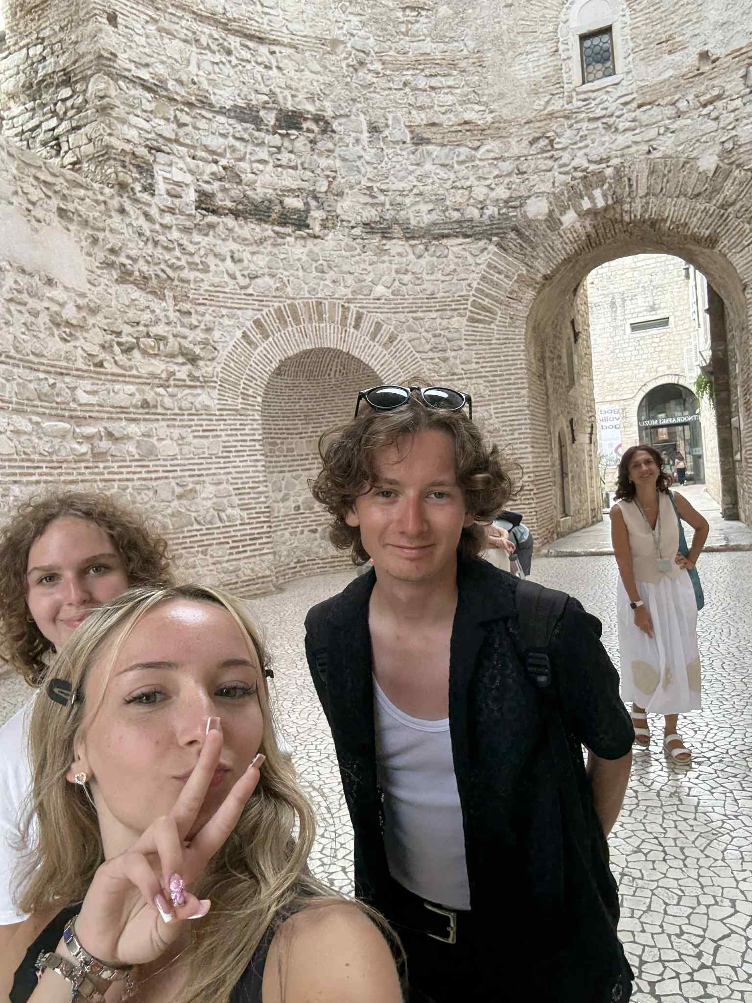 552373871_122157948266747927_1880706261187195799_n