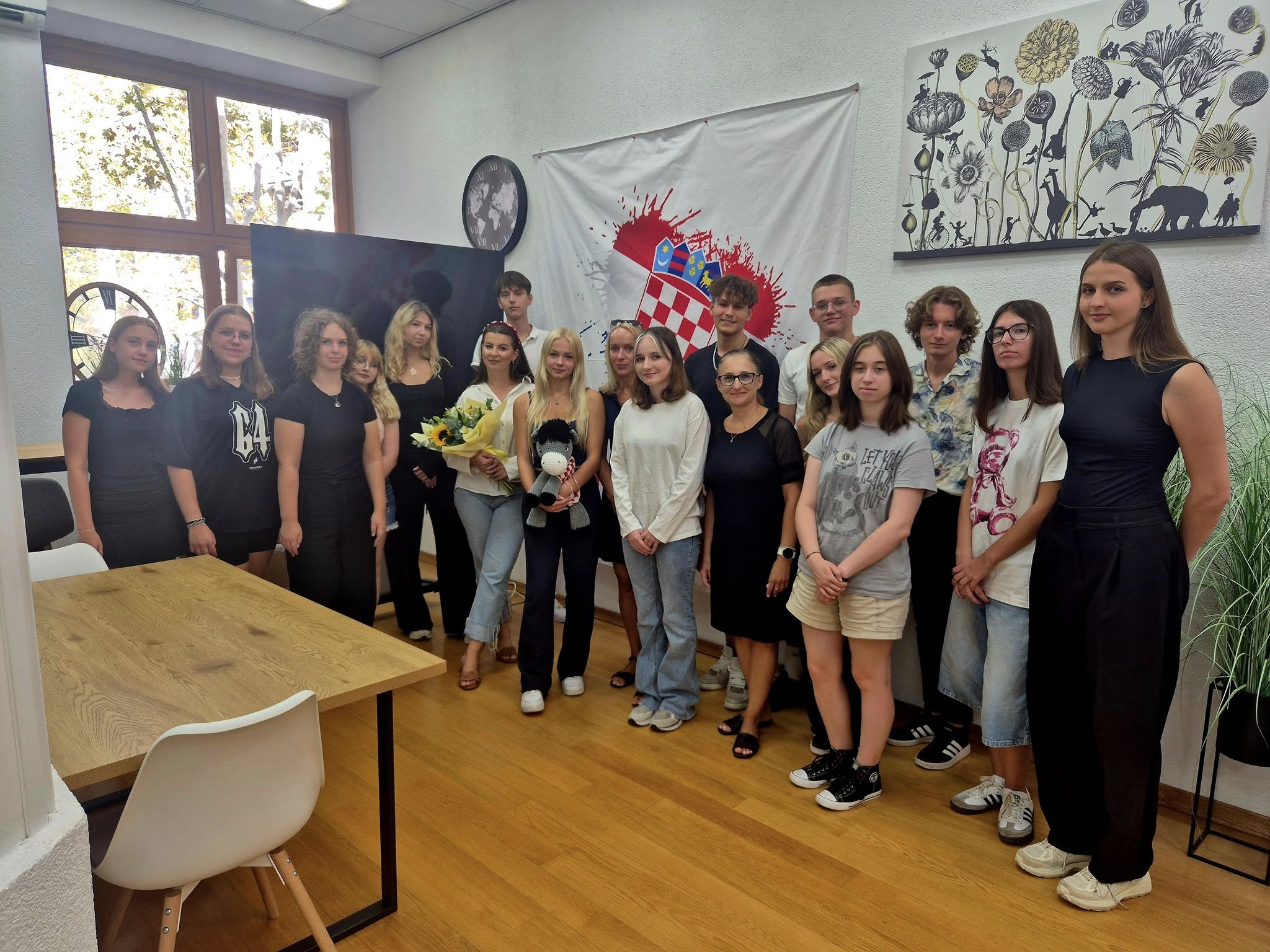 554542544_122158468790747927_4845580156283895885_n