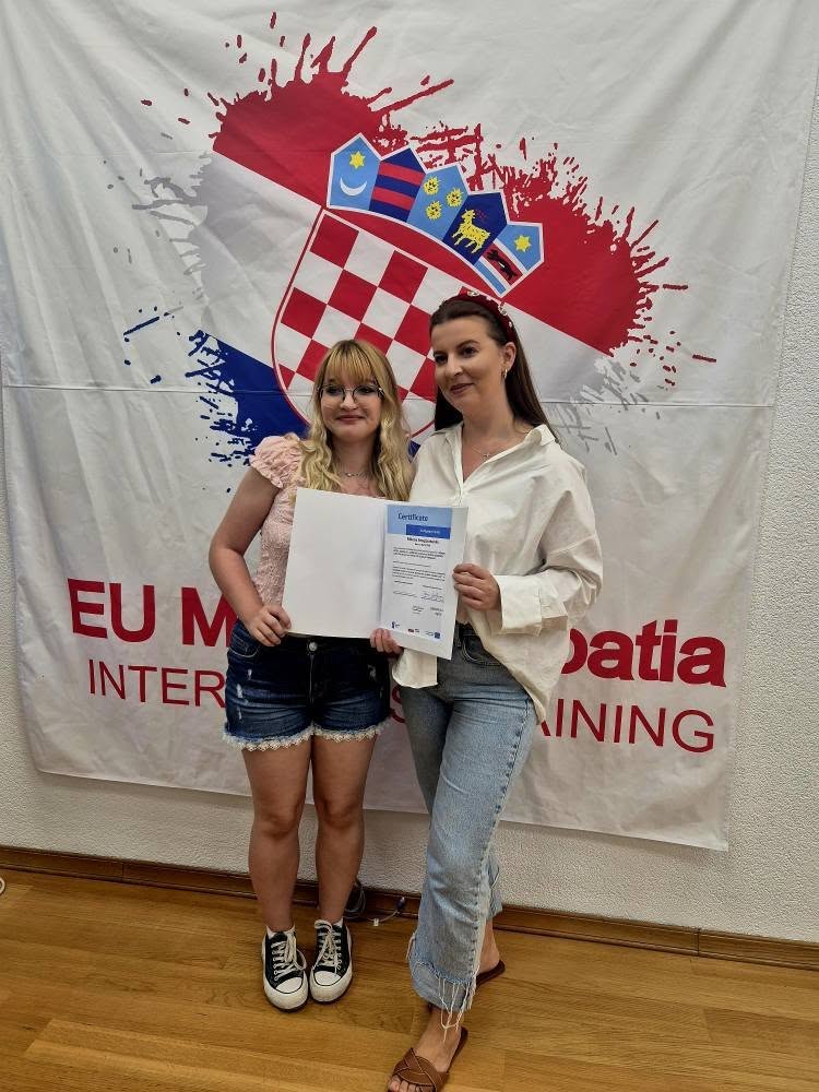 556014072_122158468592747927_5056395984443000326_n