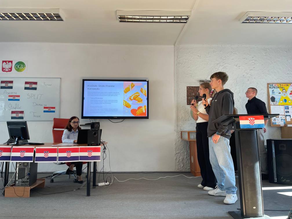 574877871_122165832086747927_2995538745546436480_n