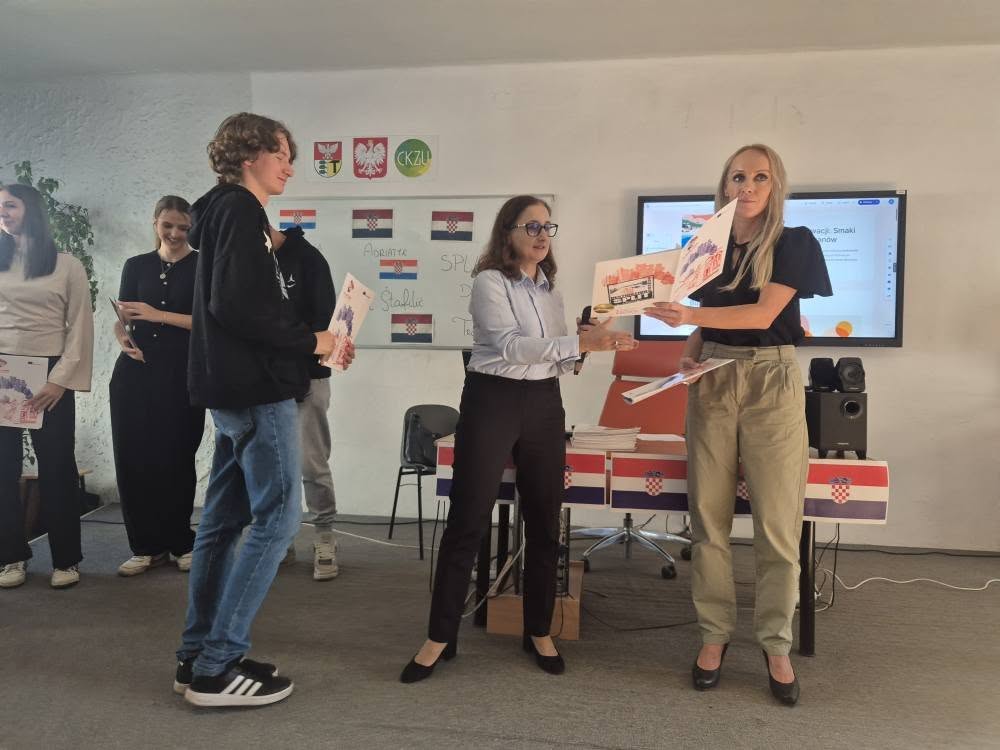 574903569_122165830592747927_46268128359498760_n