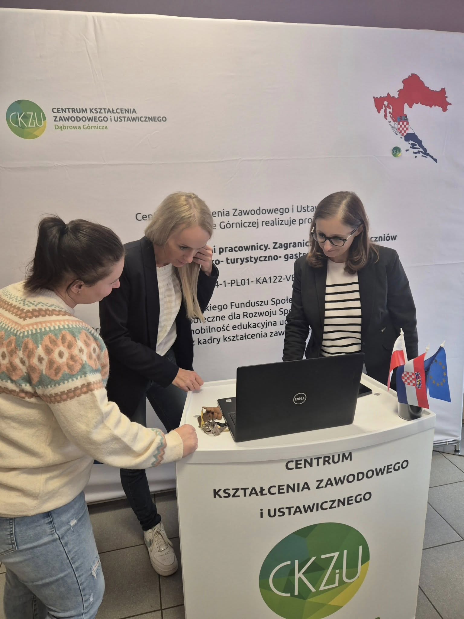 587983376_122169098672747927_8014903619127617982_n